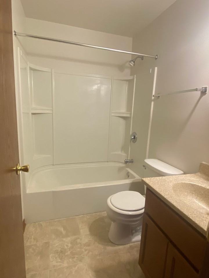 Parkview Place - Photo 2 of 8