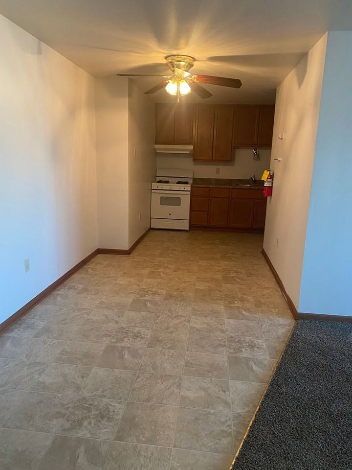 Parkview Place - Photo 3 of 8