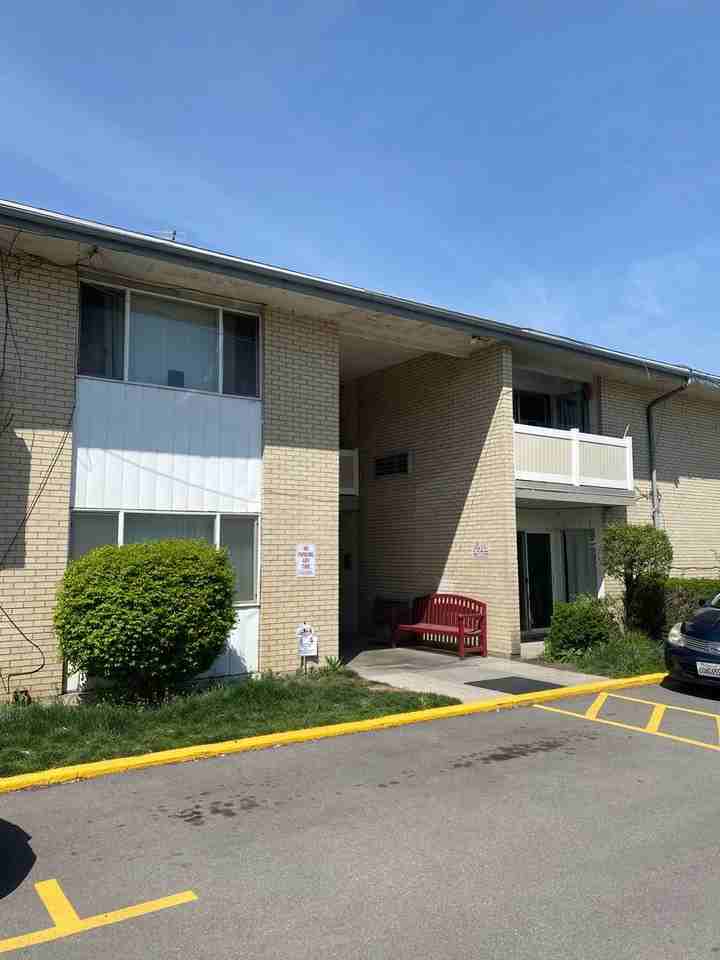 2640 W 3800 S (Valley Fair 16 Plex) - Photo 3 of 30