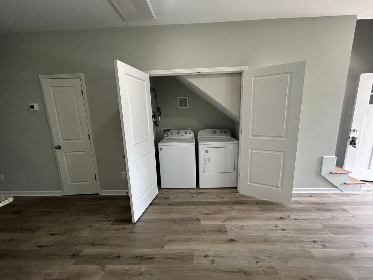 2513 Bratton St Unit B - Photo 6 of 28
