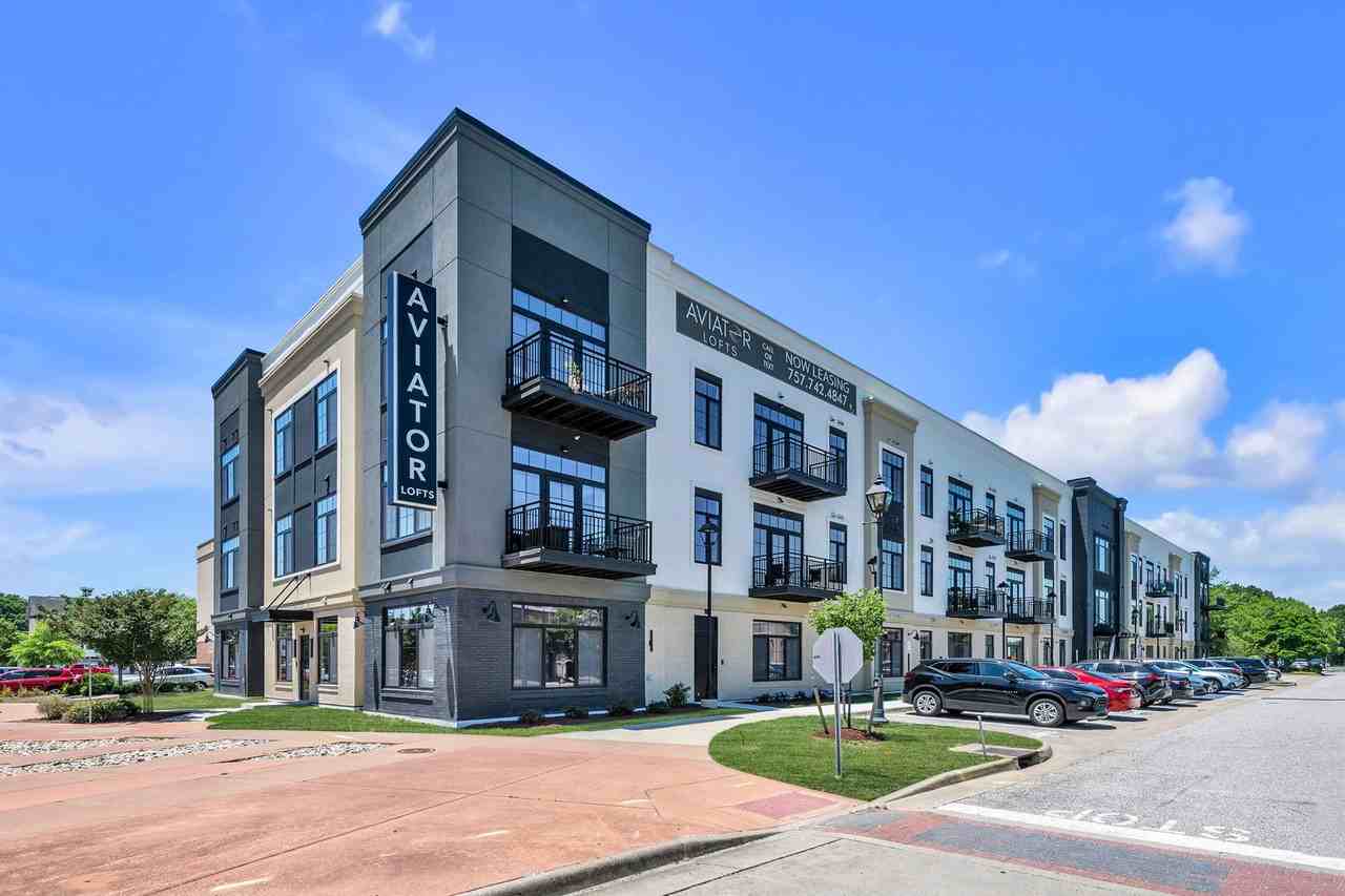 Aviator Lofts - Photo 4 of 21