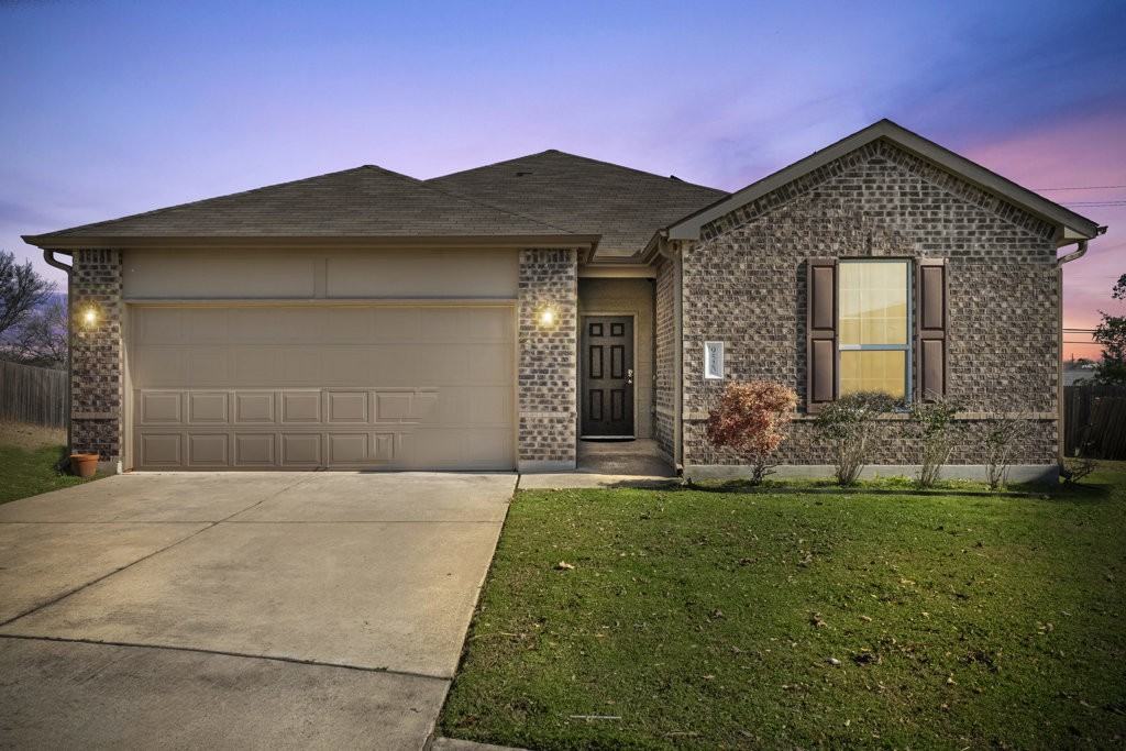9520 China Rose Dr - Photo 4 of 16