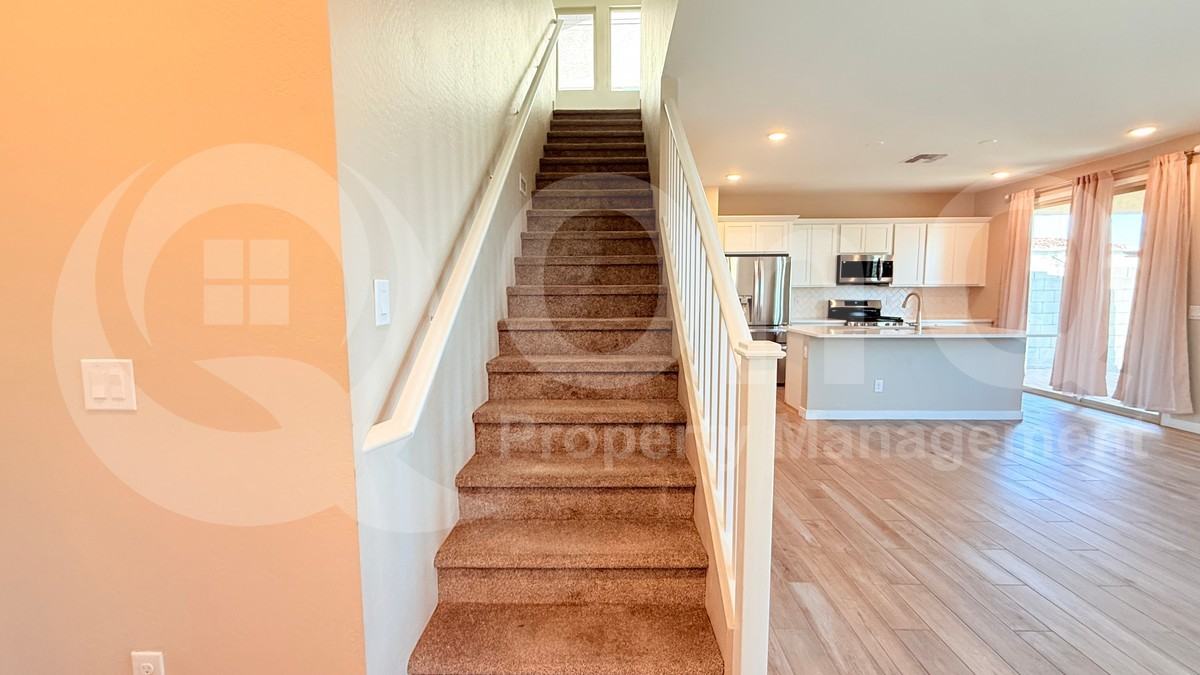 3341 S 180th Ave - Photo 4 of 24