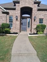 featured image of 1901 Templegate Dr