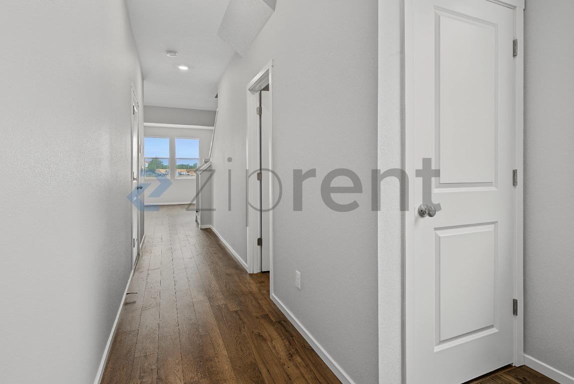 1404 Sw 5th St - Photo 4 of 21