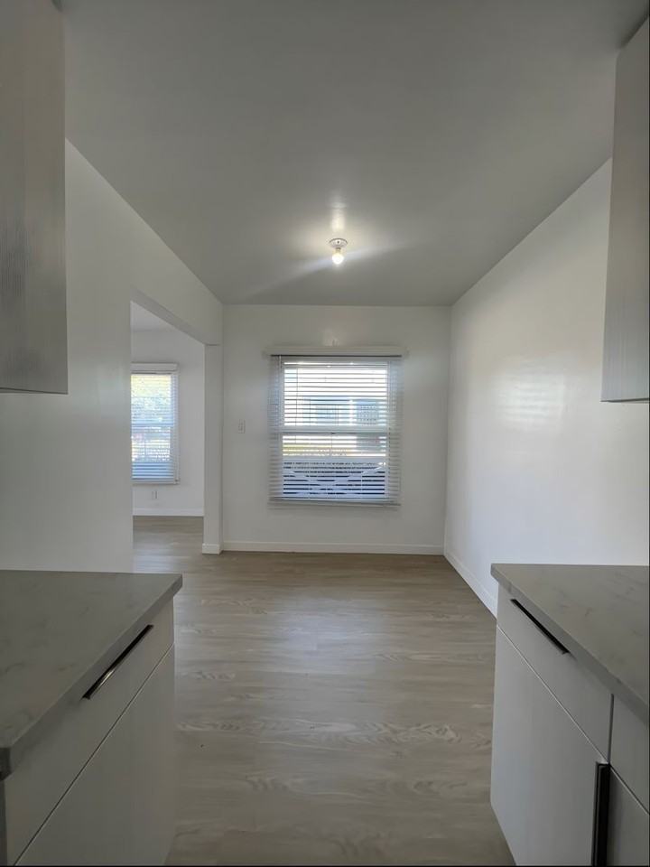 5754 Morley St - Photo 6 of 10