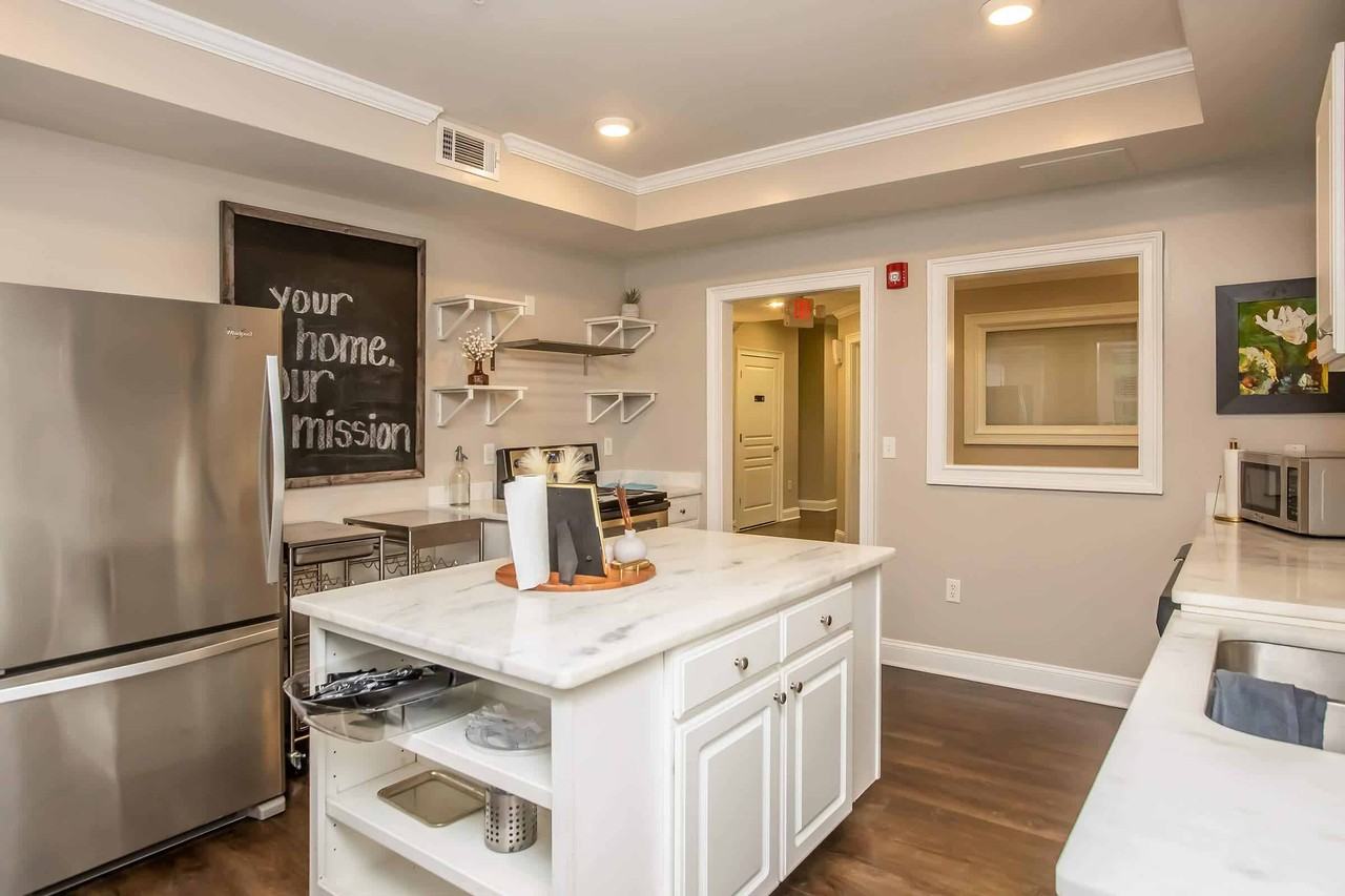 Park Ridge Apartment Homes - Photo 4 of 34