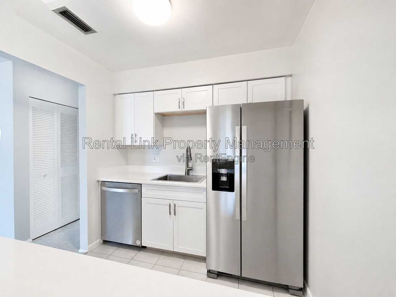 2709 Hidden Lake Blvd #C - Photo 7 of 26