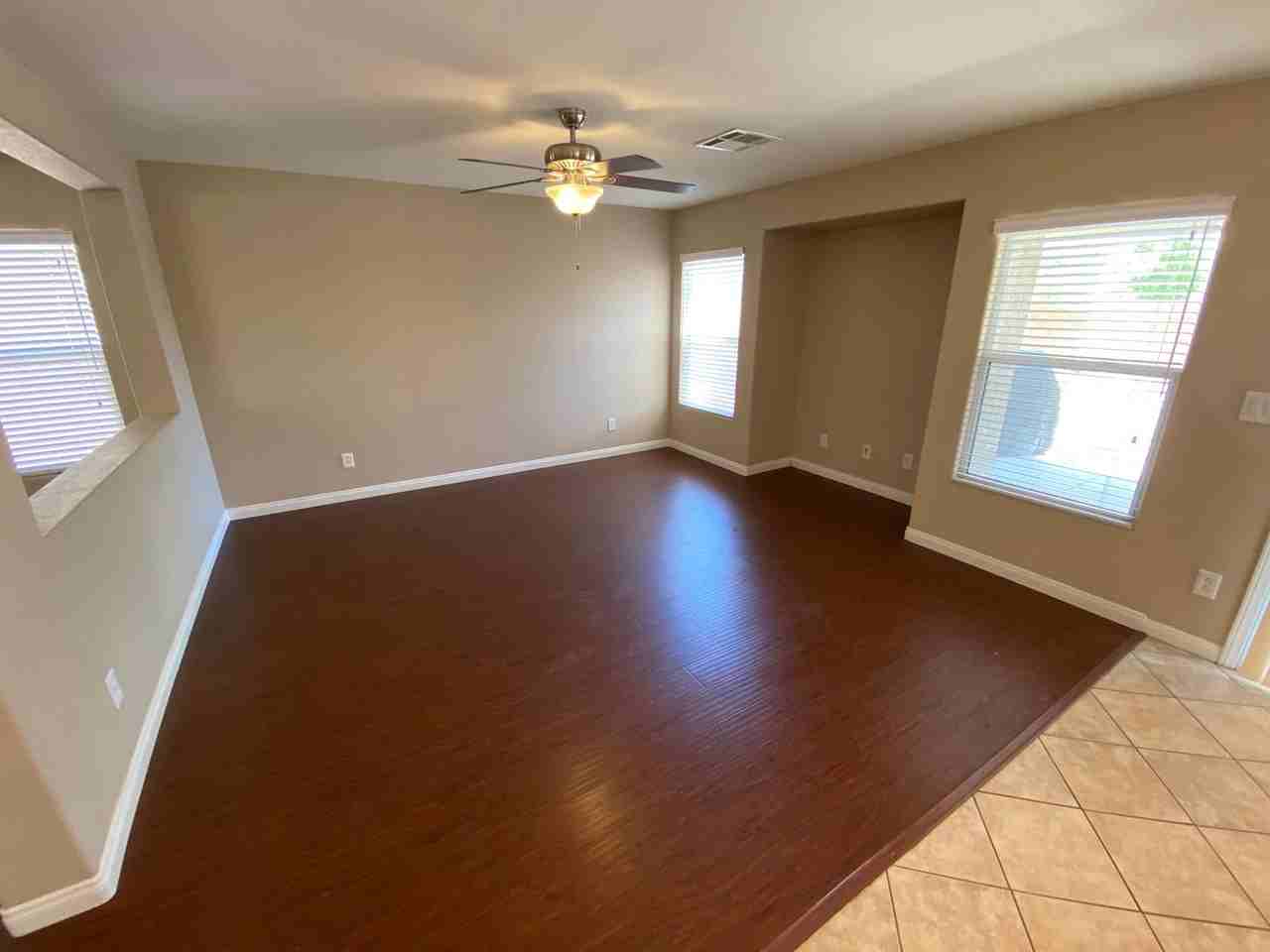 11645 Royal Derwent Dr - Photo 3 of 17