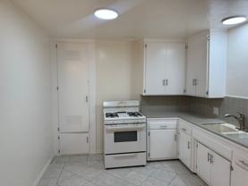 10617 Oxnard St #6 - Photo 1 of 1