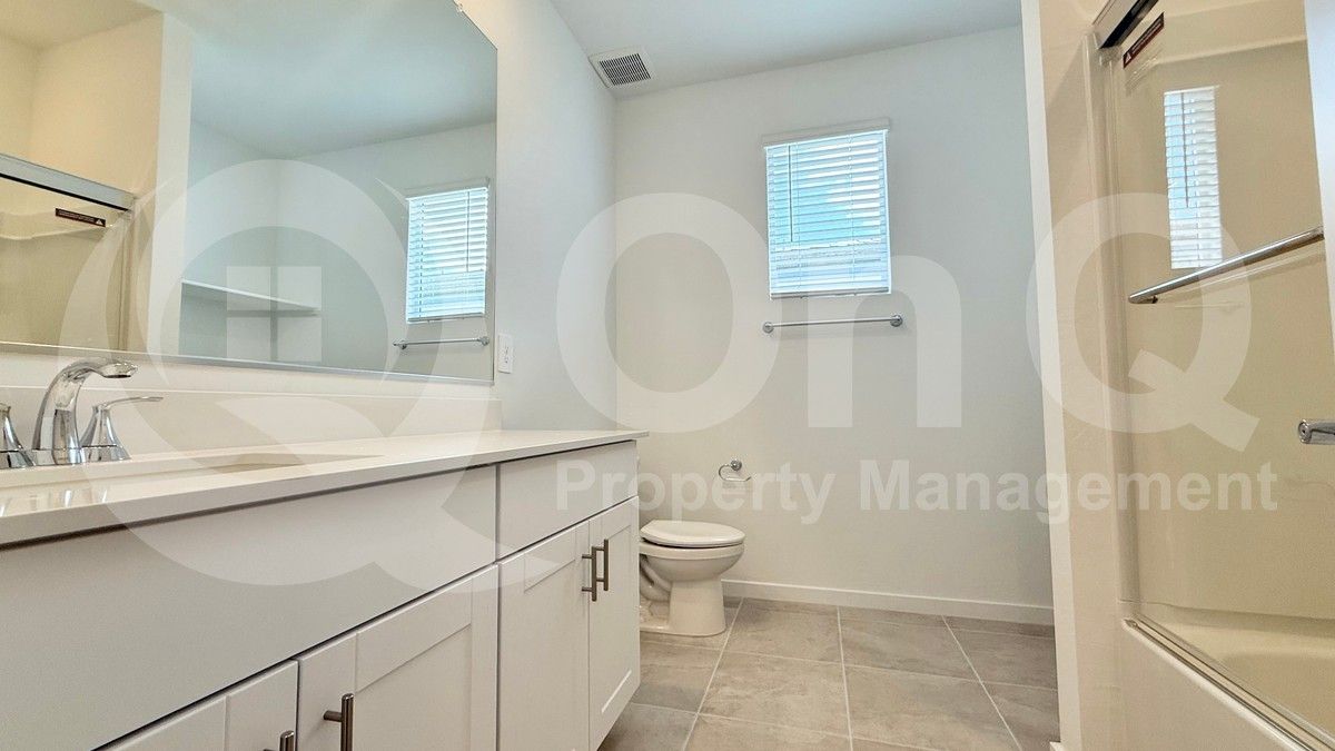 5372 S 245th Ave - Photo 6 of 23