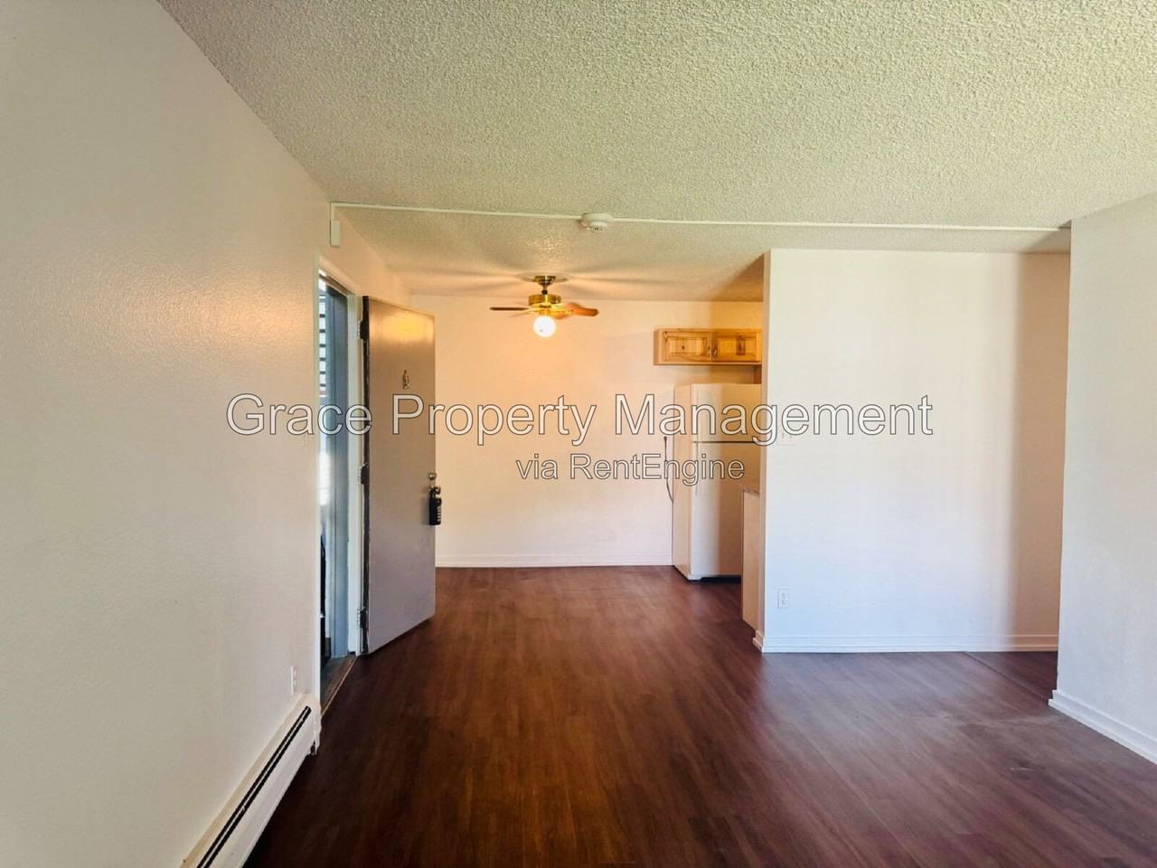501 Golden Cir #201 - Photo 3 of 33