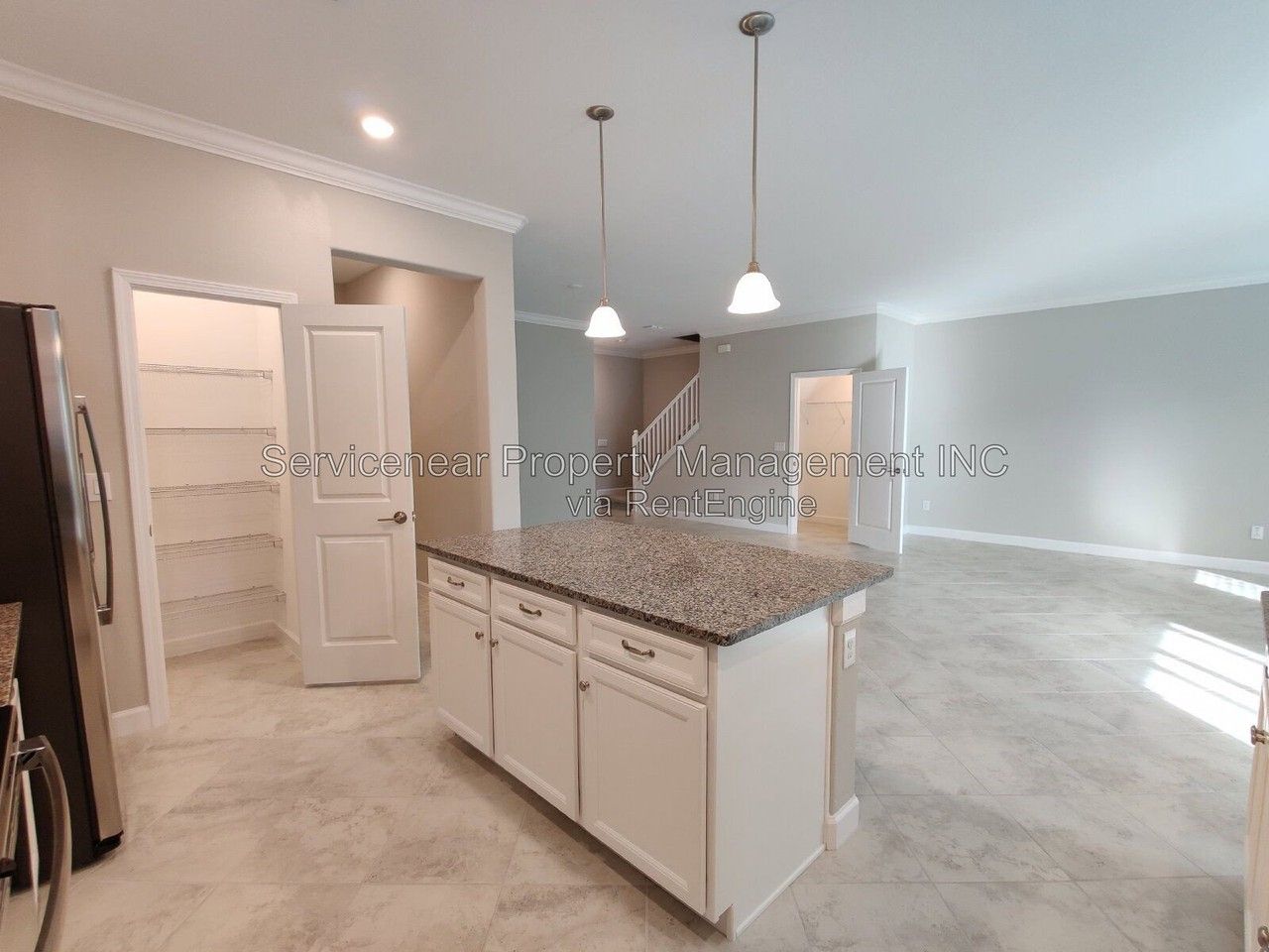 1618 Roseville St - Photo 7 of 28