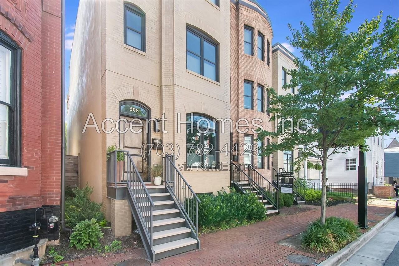 210 S Patrick St - Photo 2 of 39