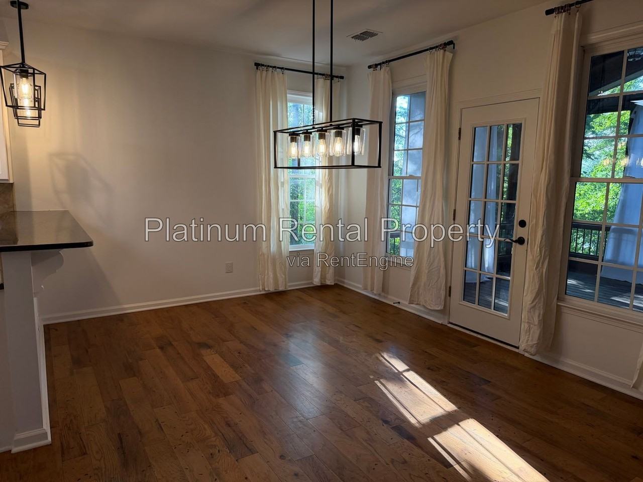 195 Cabots Cove Ct - Photo 7 of 43