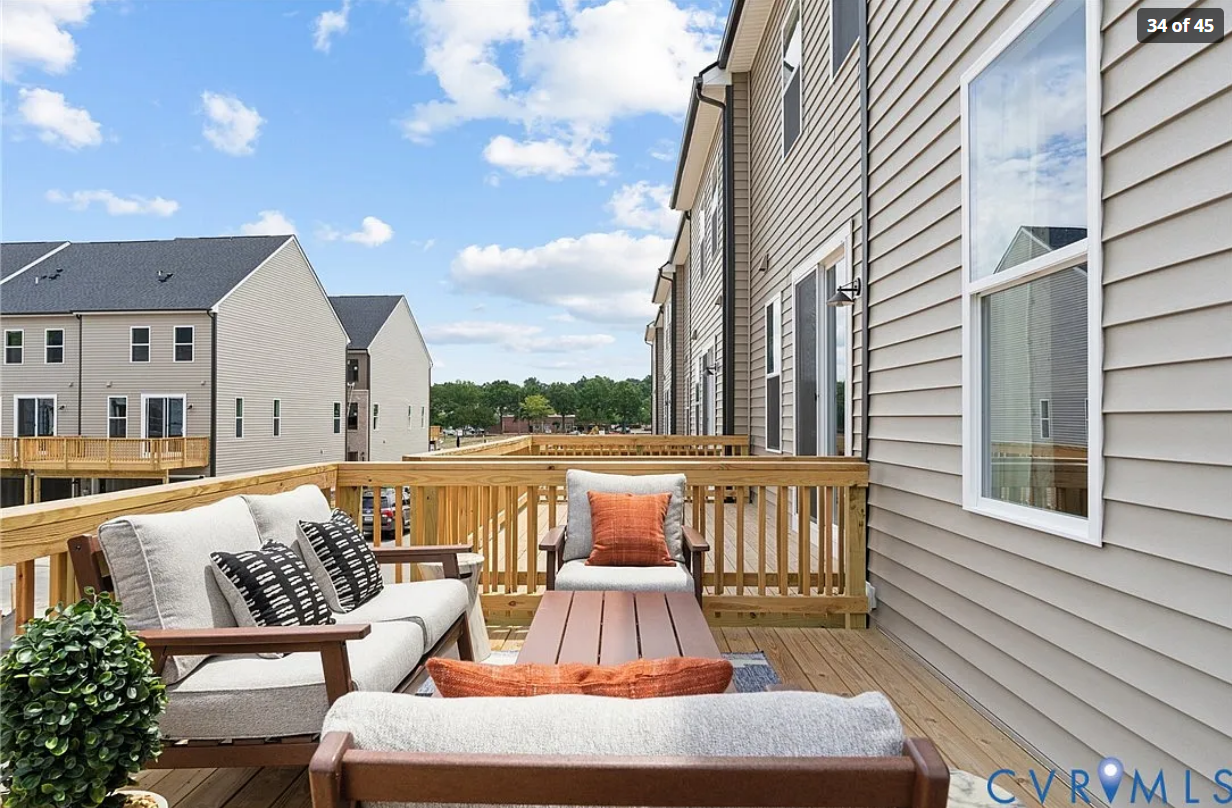 9427 Alquist St #E02 - Photo 3 of 20