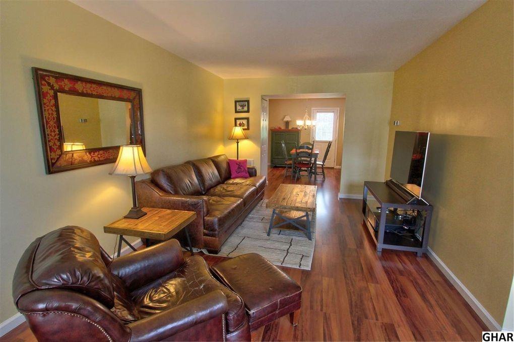 379 Stonehedge Ln #379 - Photo 3 of 17
