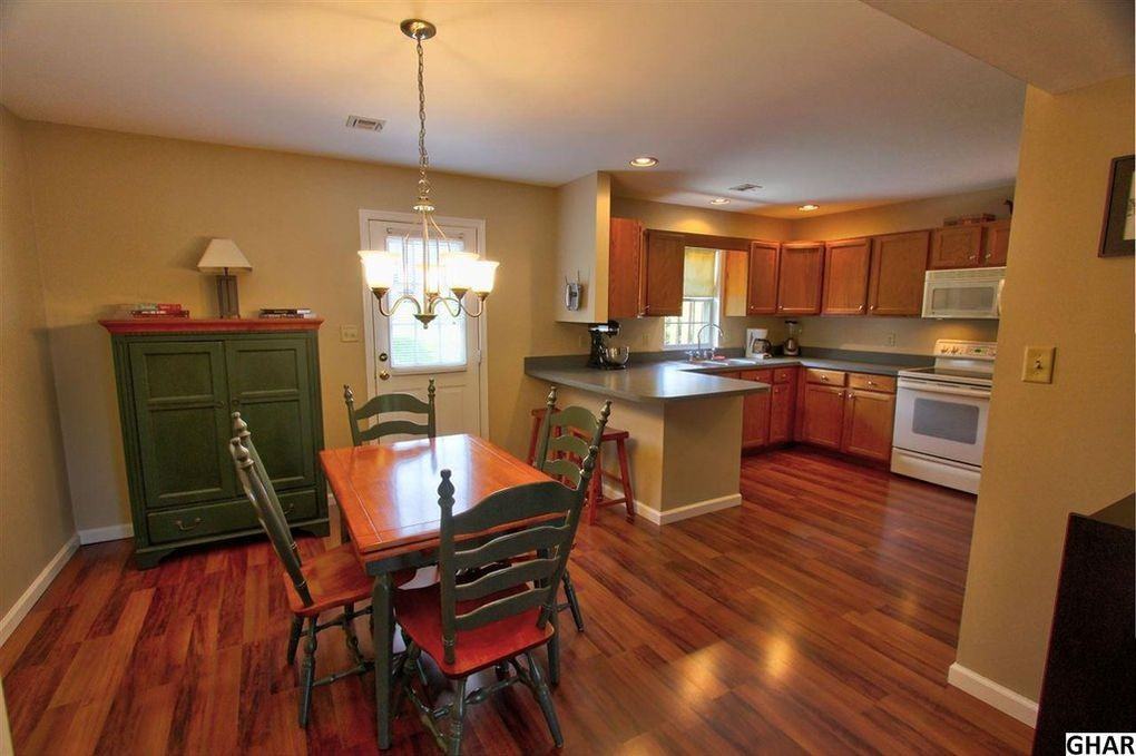 379 Stonehedge Ln #379 - Photo 4 of 17