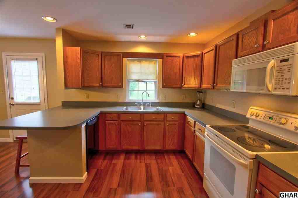 379 Stonehedge Ln #379 - Photo 6 of 17