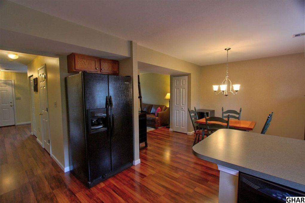 379 Stonehedge Ln #379 - Photo 7 of 17