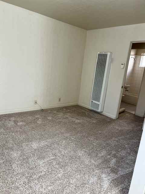 241 Pamela Ave #4 - Photo 5 of 9