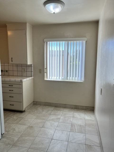 241 Pamela Ave #4 - Photo 7 of 9