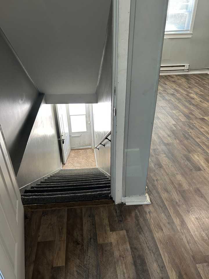 1601 W Main St #3 - Photo 5 of 15