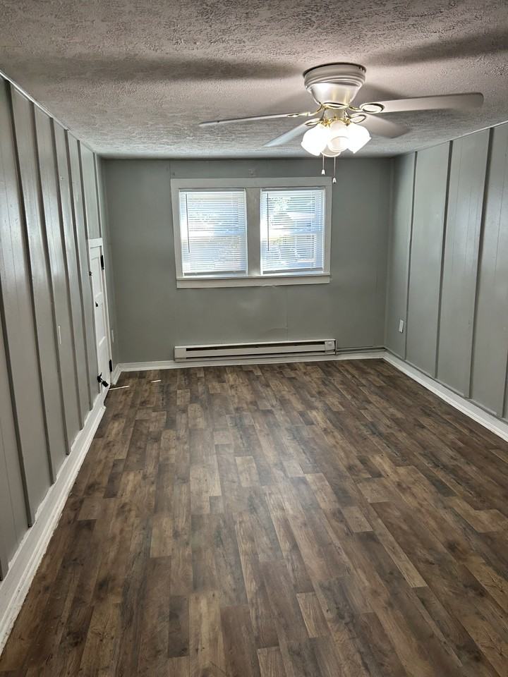 1601 W Main St #3 - Photo 6 of 15
