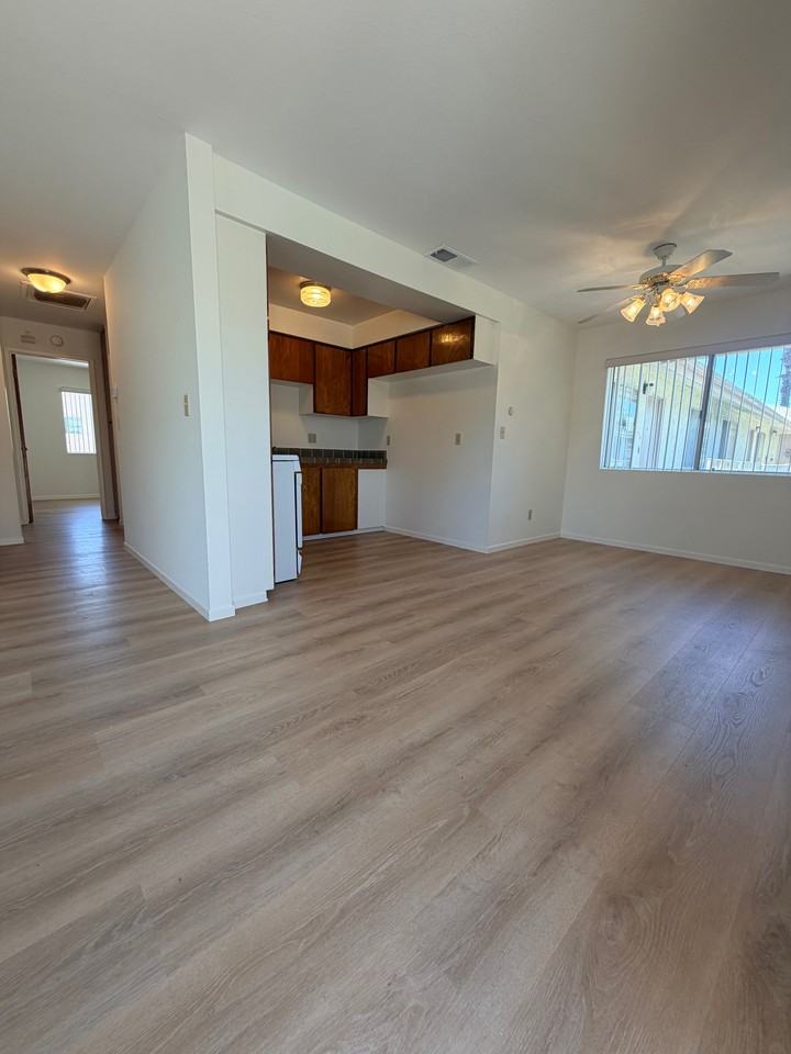 214 S West St #1 - Photo 2 of 13