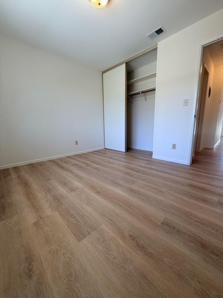 214 S West St #1 - Photo 7 of 13