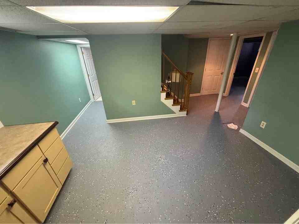 608 Maylawn Ave #NA - Photo 2 of 20