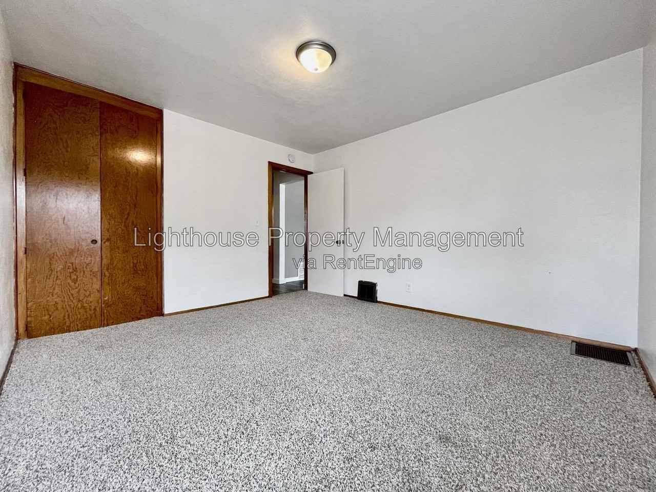 1212 Ottillia St Se #A - Photo 7 of 12