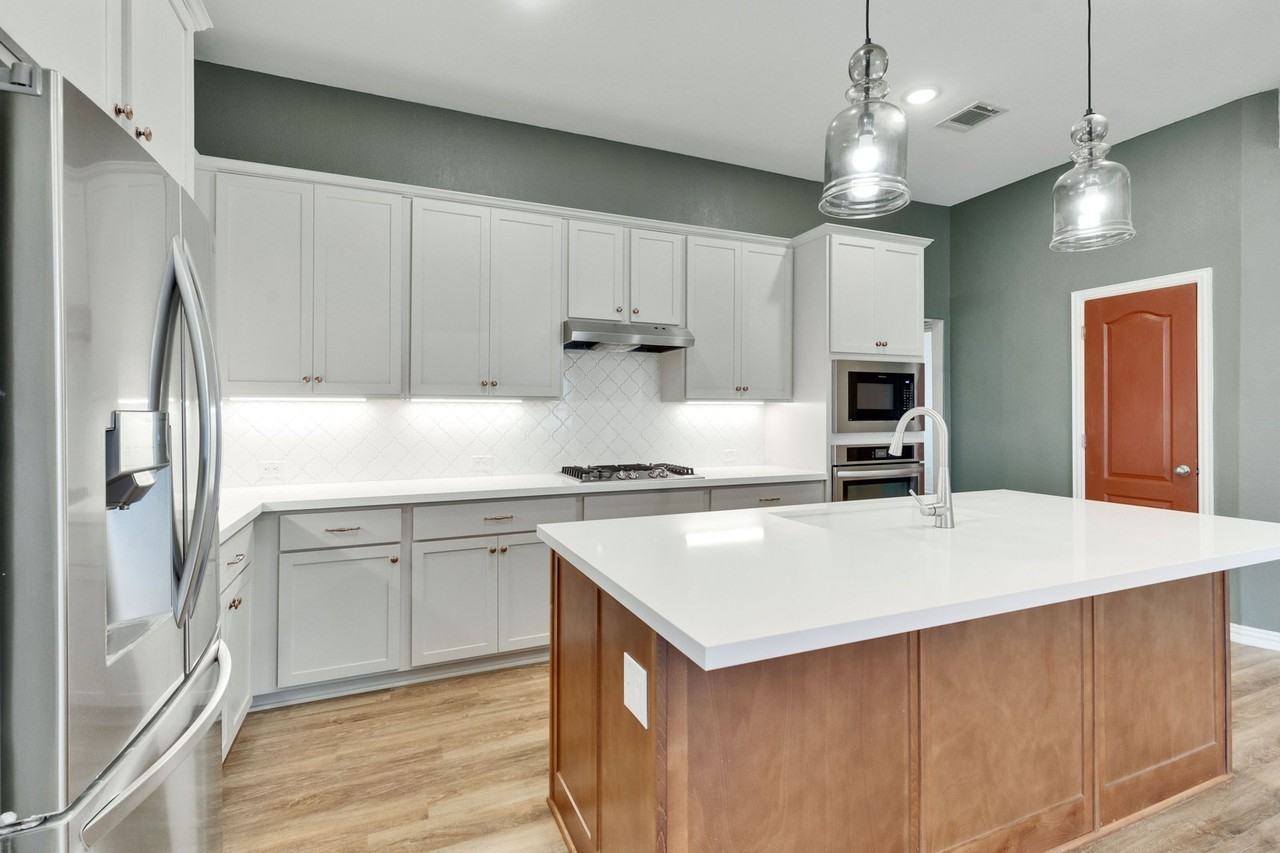 175 Short Leaf Dr - Photo 2 of 50