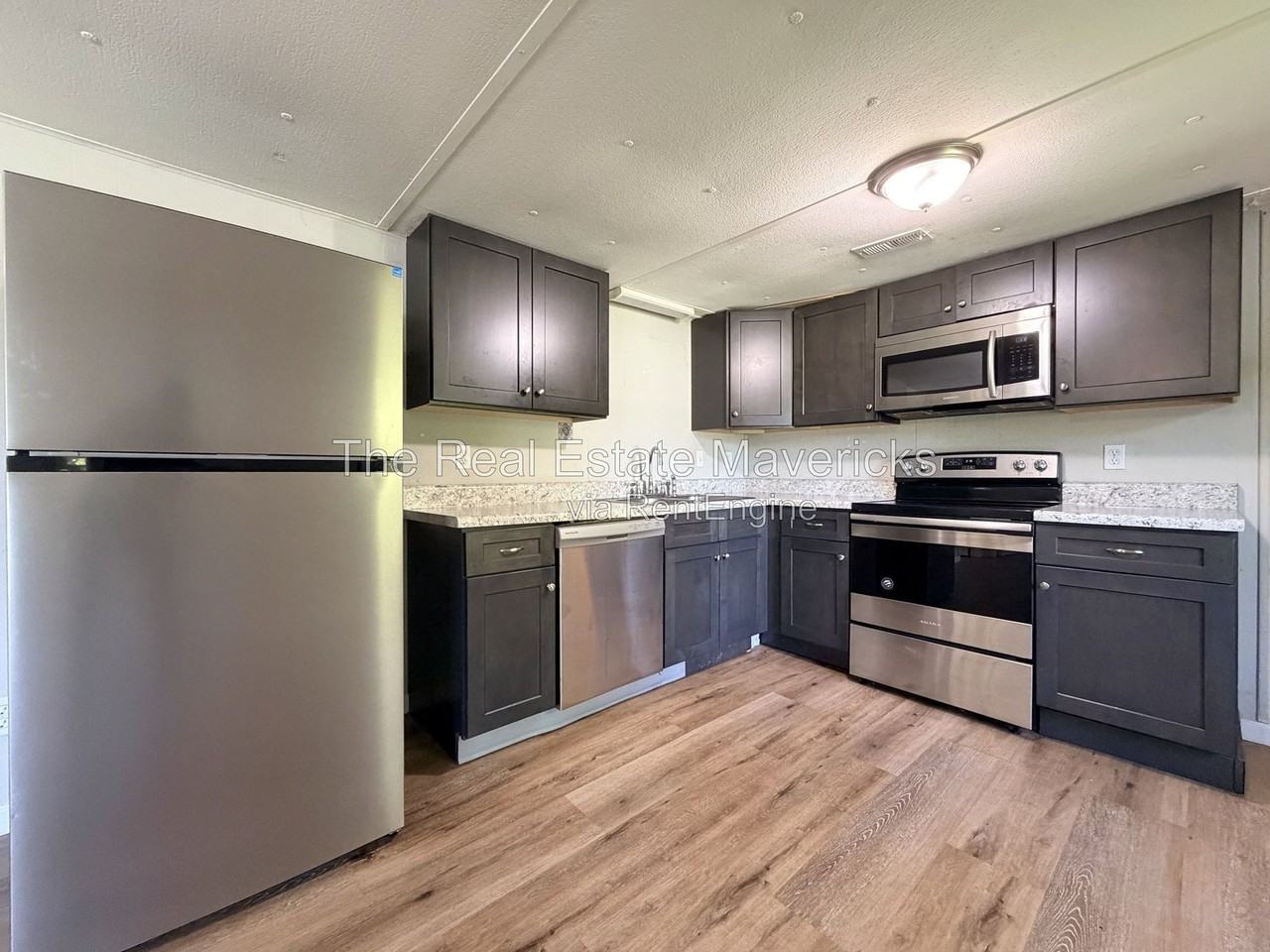 46 Trinity Rd #1 - Photo 7 of 21