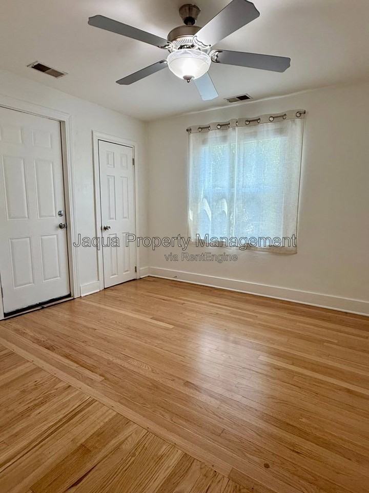3513 Portage St #1 - Photo 7 of 13