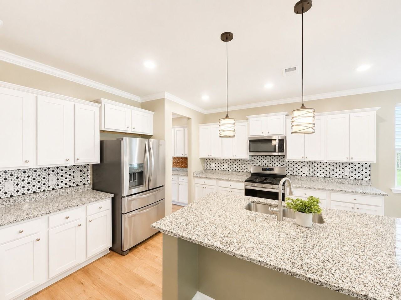 119 Cherry Grove Dr - Photo 4 of 29