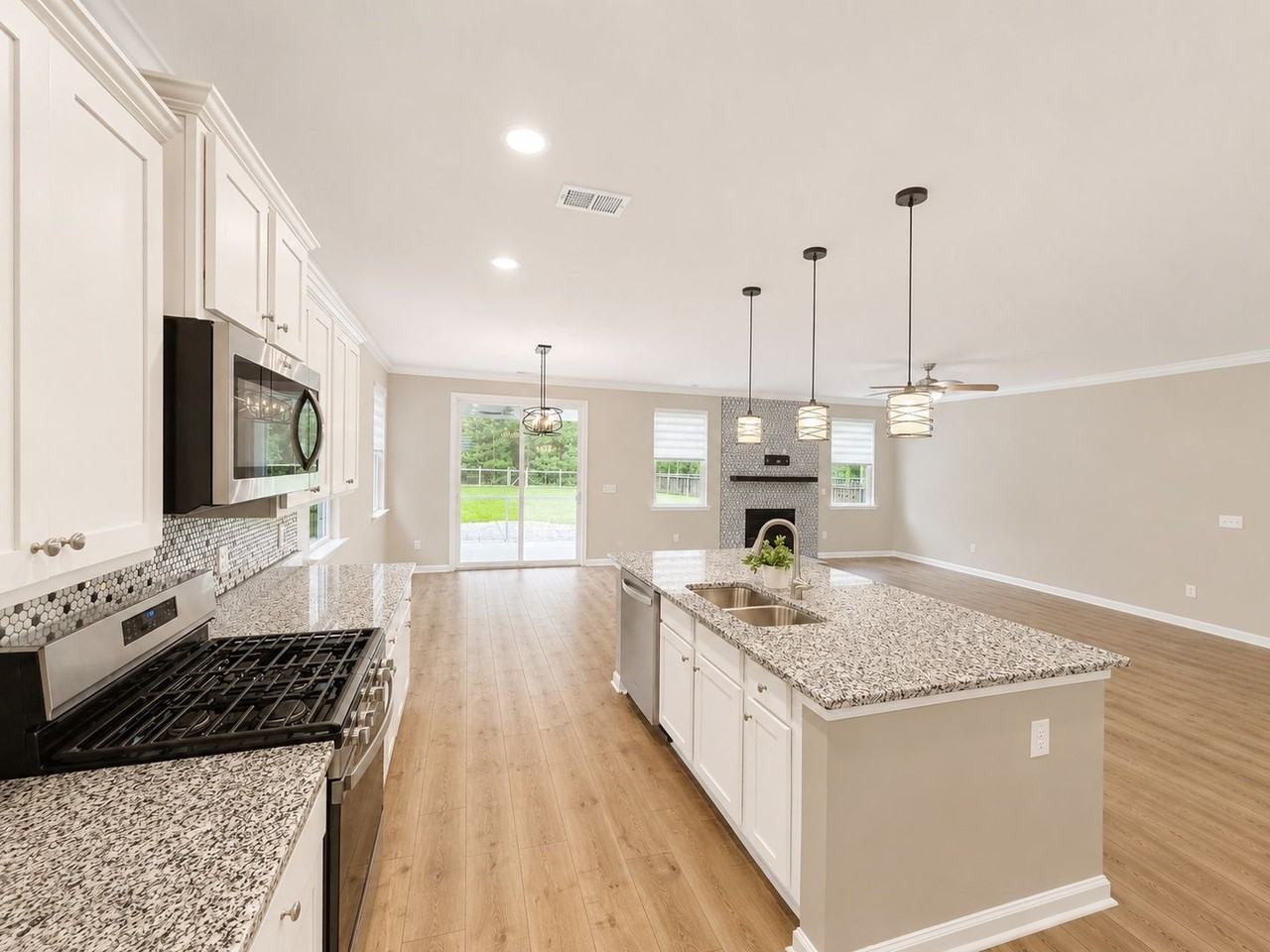 119 Cherry Grove Dr - Photo 5 of 29