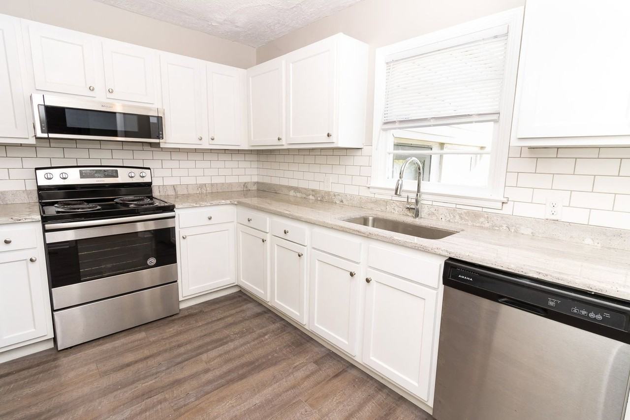 26 Paulmar Dr - Photo 2 of 23
