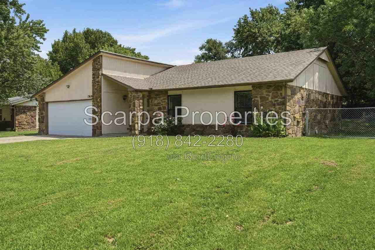 13621 S 285th East Ave - Photo 2 of 19