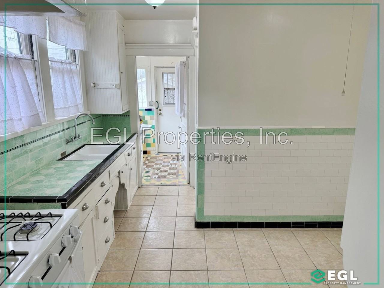 2937 8th Ave - Photo 6 of 16