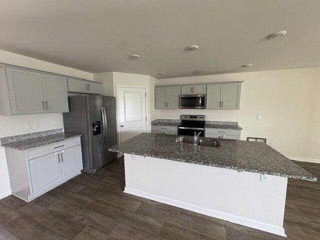 1153 Fowler Dr - Photo 3 of 21