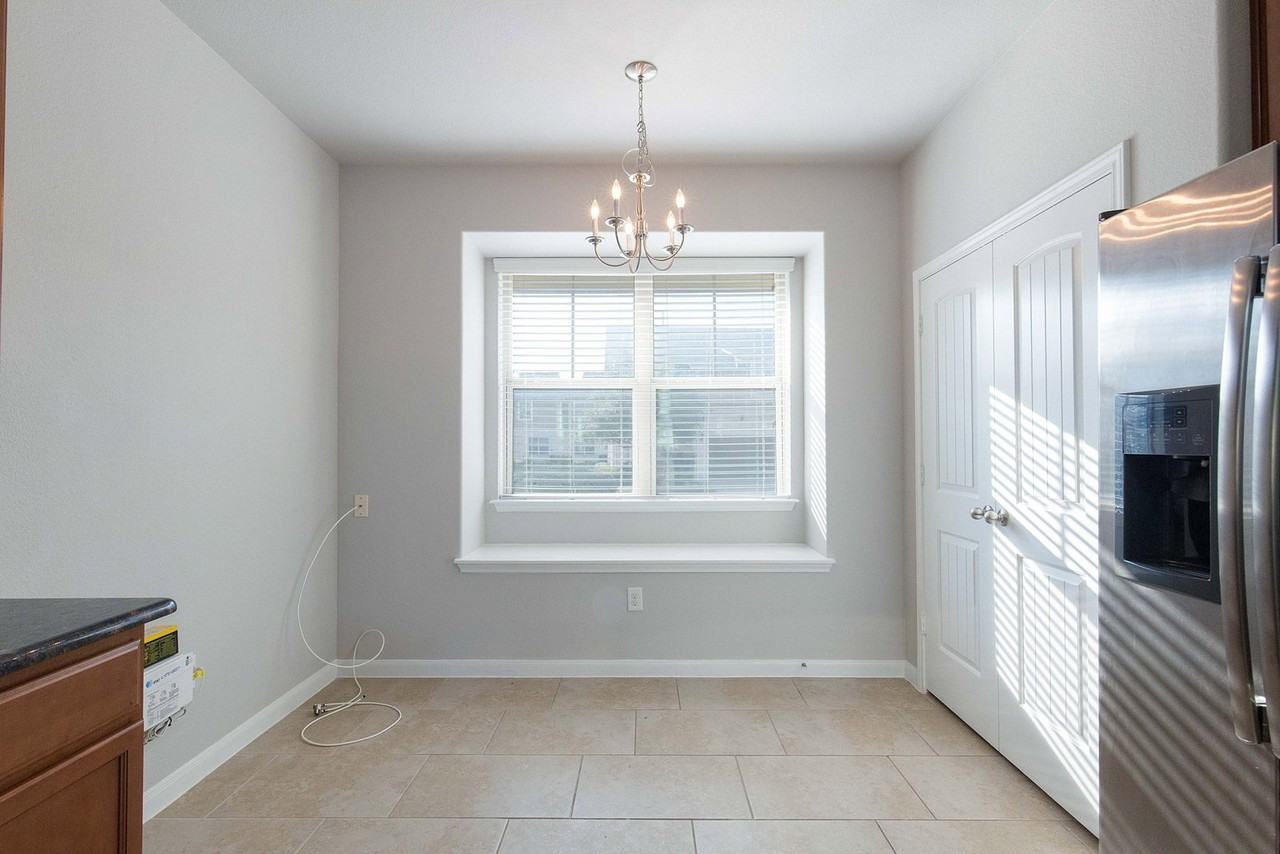 1620 Bryant Dr #2104 - Photo 7 of 25