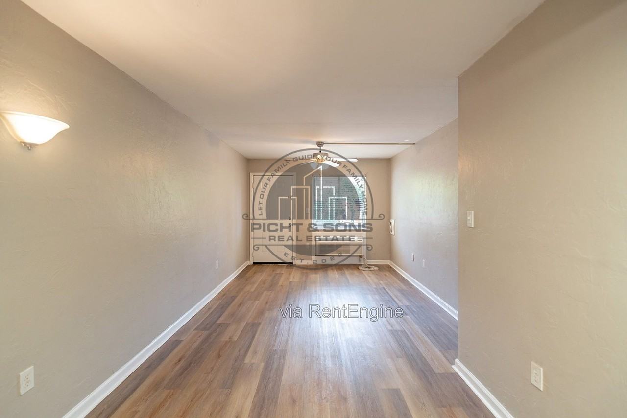 2765 W Tharpe St #225 - Photo 4 of 11