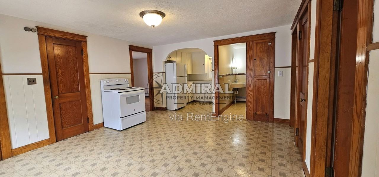52 Washington St #A - Photo 2 of 27