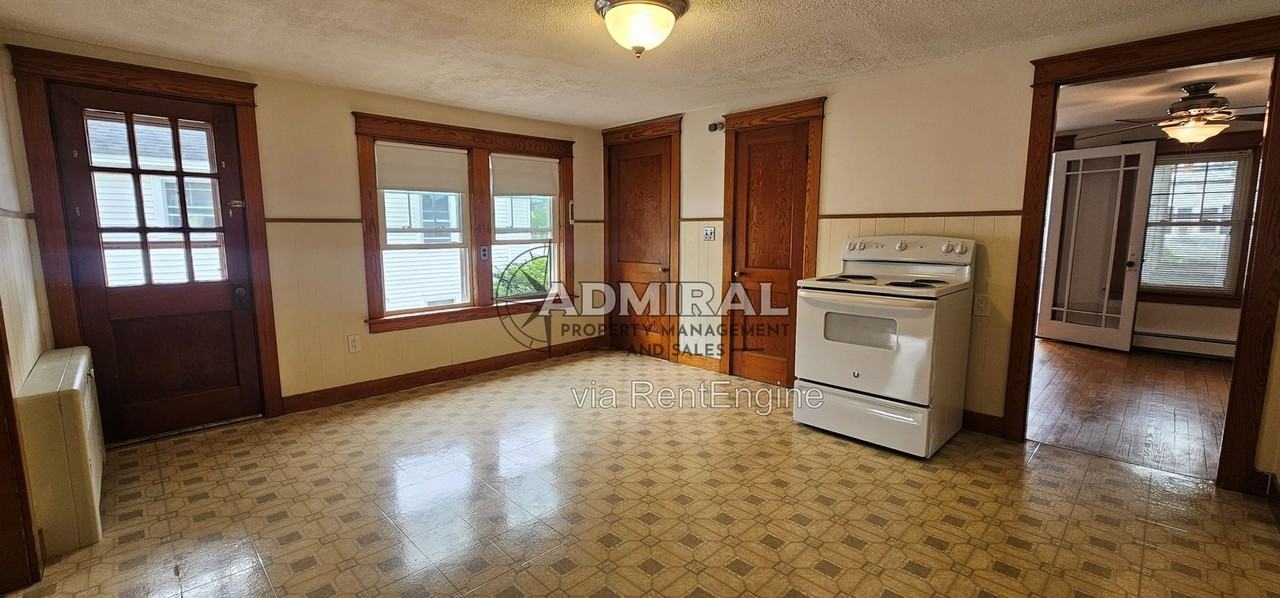 52 Washington St #A - Photo 6 of 27