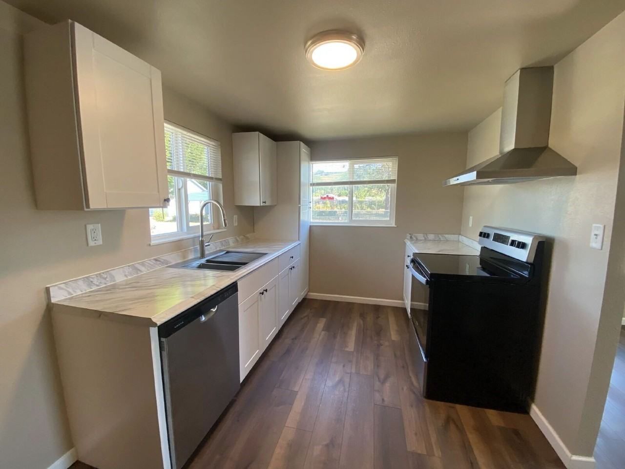 173 E Everett Ave #1 - Photo 6 of 21