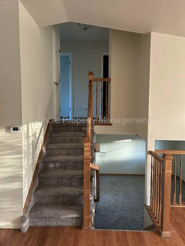 5030 S Independence Ct - Photo 7 of 27