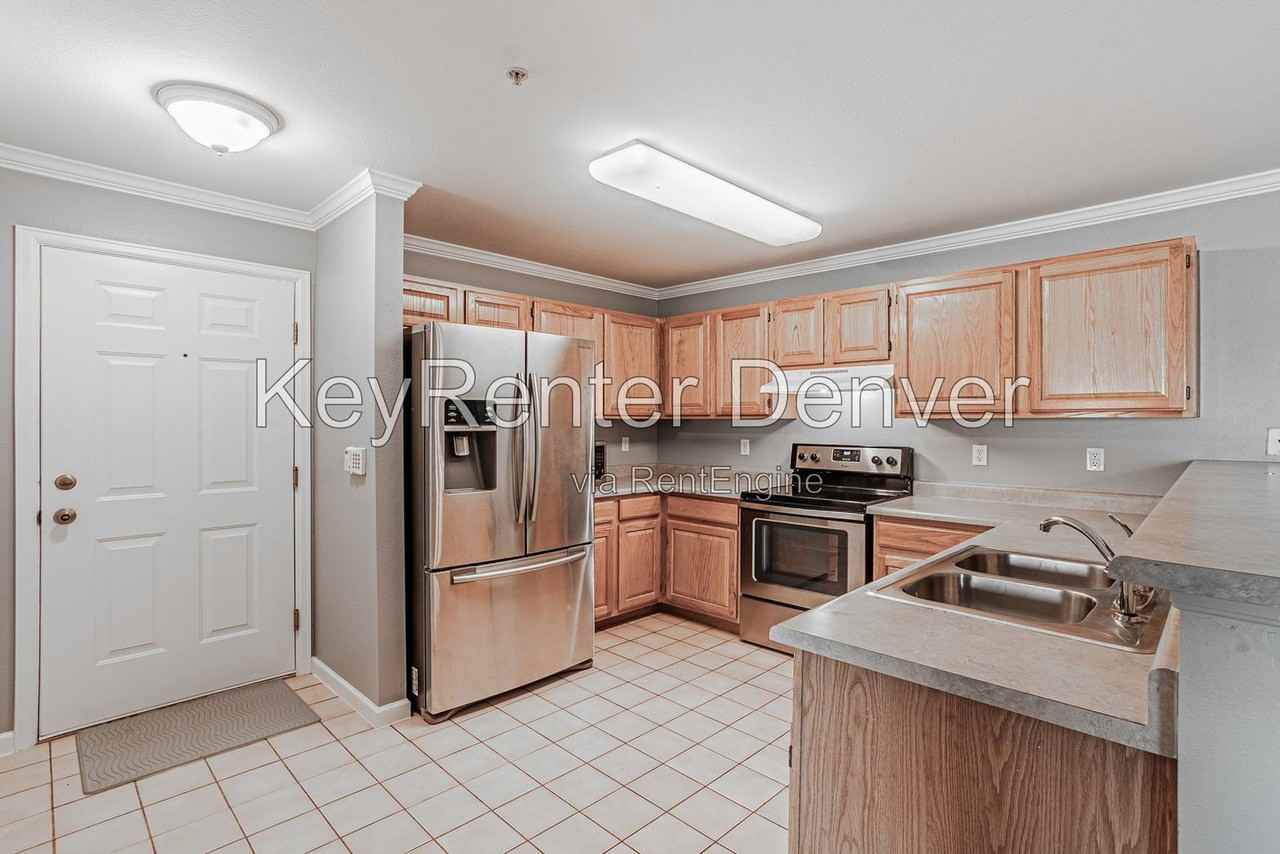 12338 W Dorado Pl #203 - Photo 4 of 48
