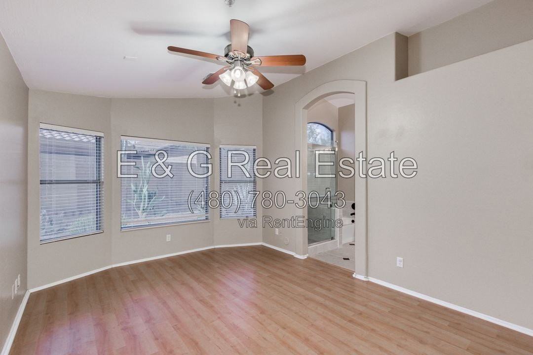 10270 E Blanche Dr - Photo 5 of 17