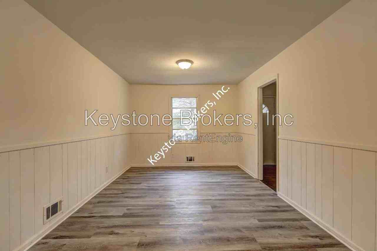 4624 Wesley Dr - Photo 5 of 8